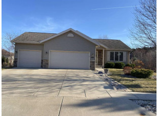 2107 Dakota Way Prairie Du Sac, WI 53578