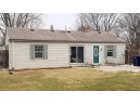 1117 Macarthur Dr, Janesville, WI 53548