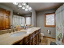 1046 Laramie Ln, Janesville, WI 53546