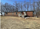 W4921 Emerson Rd, Mauston, WI 53948