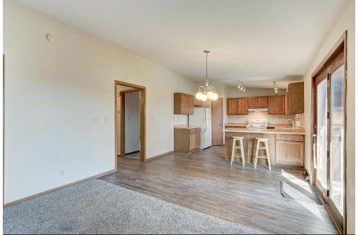 S4496 Belter Dr, North Freedom, WI 53951