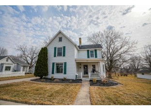 183 Jones St Sun Prairie, WI 53590