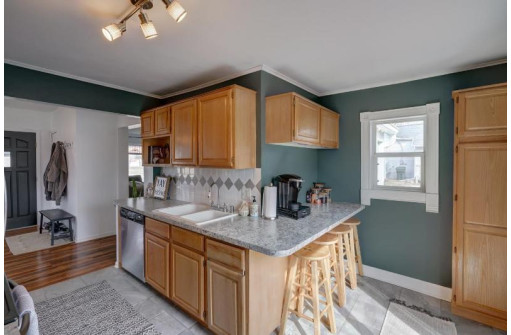 183 Jones St, Sun Prairie, WI 53590