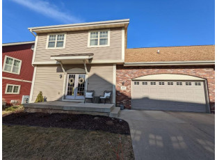 20 Sinatra Way Fitchburg, WI 53711