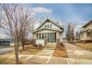 622 W Maple Ave Beaver Dam, WI 53916