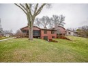 37 Stacy Ln, Madison, WI 53716