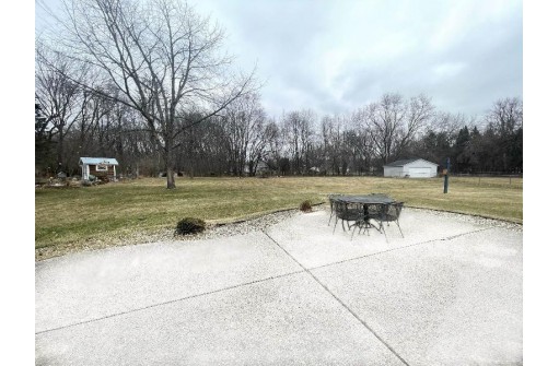 11526 N Bayview Dr, Edgerton, WI 53534