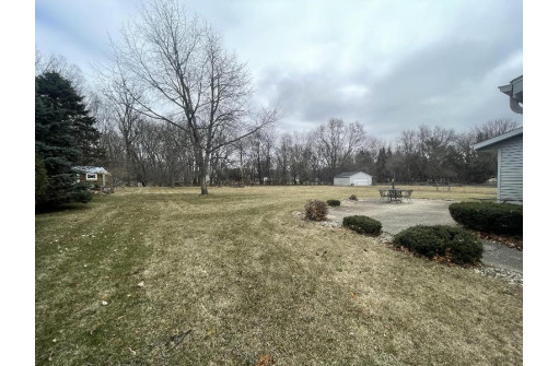 11526 N Bayview Dr, Edgerton, WI 53534