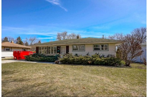 5132 Maher Ave, Madison, WI 53716