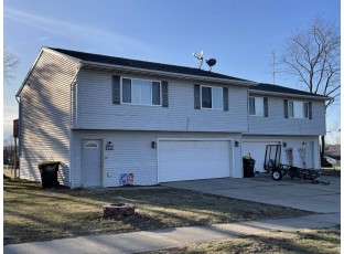 638/640 Alexander Ave Reedsburg, WI 53959