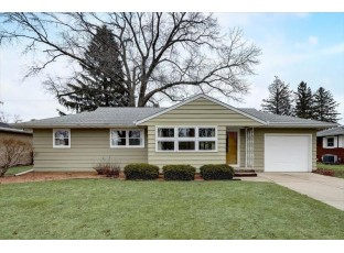 1034 N Martin Rd Janesville, WI 53545