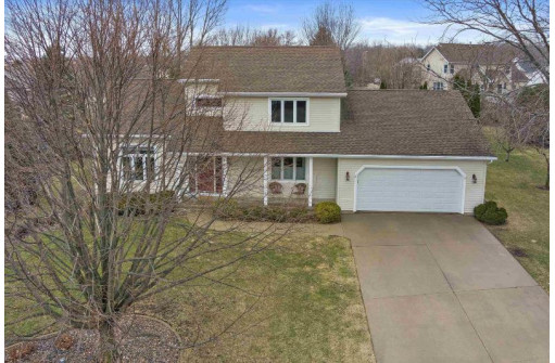 808 Levanger Ln, Stoughton, WI 53589