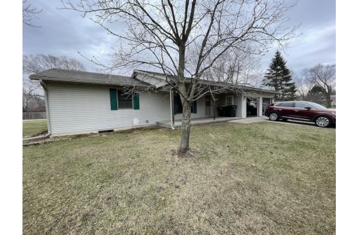 514 Clinton St, Blue River, WI 53518