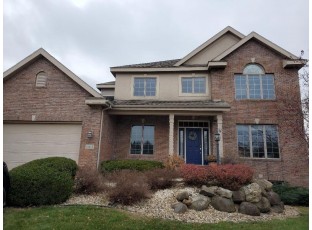 1105 Winding Way Middleton, WI 53563