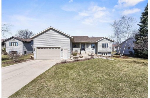 365 Landover Dr, Oregon, WI 53575