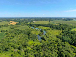 51 ACRES W Hwy 59