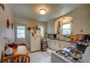 1027 Drake St, Madison, WI 53715-1609