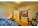 1027 Drake St, Madison, WI 53715-1609