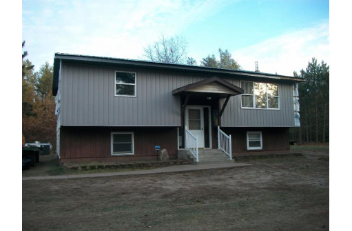 W4887 Sawyer Rd, Necedah, WI 54646