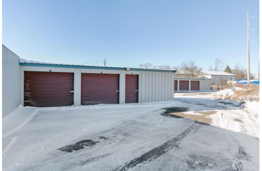 981 N Page St, Stoughton, WI 53589