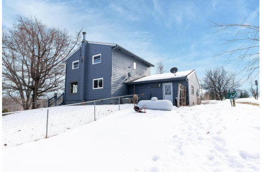 E4844 Rolling Ridge Rd, Spring Green, WI 53588