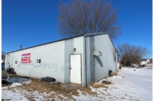 504 2nd Ave, Hollandale, WI 53544