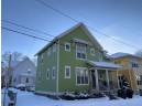 1221 St James Ct, Madison, WI 53715