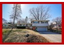 6313 Piping Rock Rd, Madison, WI 53711