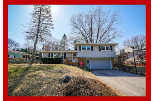 6313 Piping Rock Rd, Madison, WI 53711