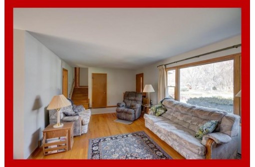 6313 Piping Rock Rd, Madison, WI 53711