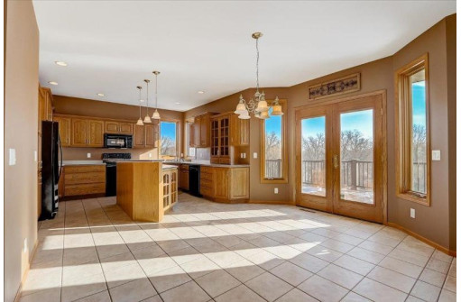 5584 County Road N, Sun Prairie, WI 53590