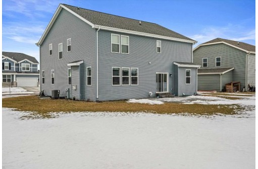 209 Pintail Pl, Sun Prairie, WI 53590