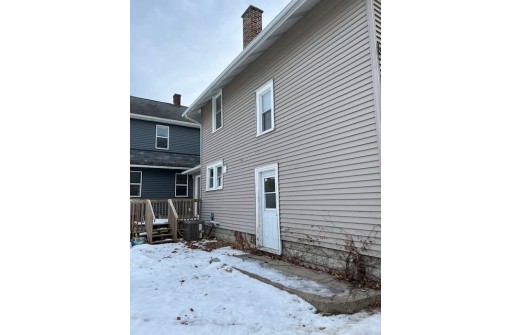 831 S Brooks St, Madison, WI 53715