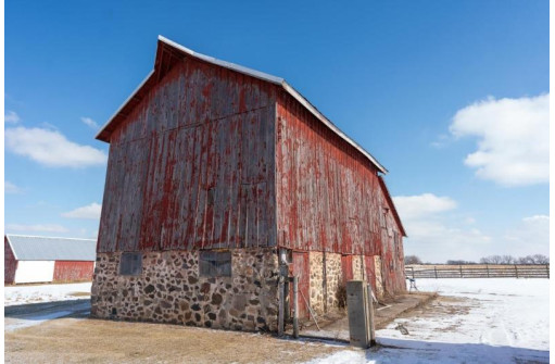 N1596 Hwy 22, Montello, WI 53949