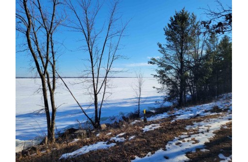 N13736 Halls Point Rd, Necedah, WI 54646