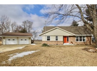 2607 E State Line Rd Beloit, WI 53511