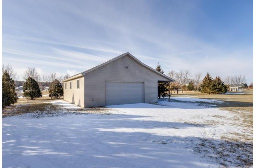 W2643 Story Creek Cir, Belleville, WI 53508