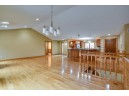 129 Glenn Dr, Cottage Grove, WI 53527