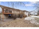 917 Lochmoore Dr, Waunakee, WI 53597