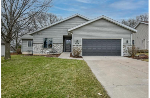 5910 Juniper Ridge, McFarland, WI 53558