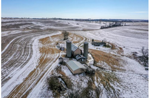 3826 County Road M, Dodgeville, WI 53533