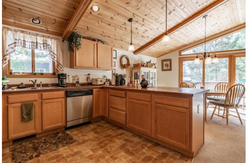 1107 S Archers Way, Nekoosa, WI 54457