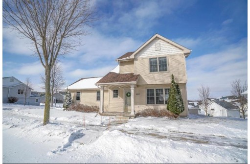 1422 Waldorf Blvd, Madison, WI 53719