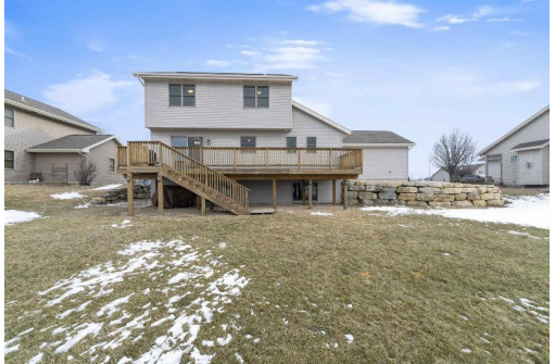 1921 Tyrol Terr, Mount Horeb, WI 53572