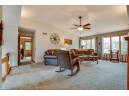 735 James Cir, Verona, WI 53593