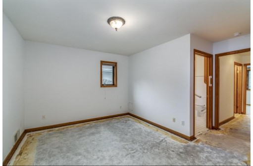 3 Saukdale Tr, Madison, WI 53717