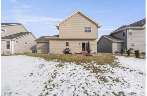 320 S Legacy Way, Sun Prairie, WI 53590