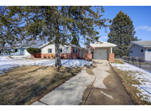 718 Hintze Rd Madison, WI 53704