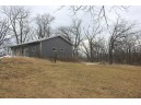 16490 Deery Rd, Mineral Point, WI 53565