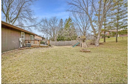 616 Acker Pky, DeForest, WI 53532